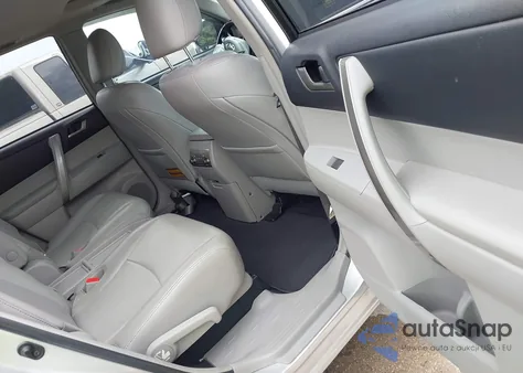 2013 Toyota Highlander Se V6 from USA, damaged, VIN 5TDZK3EH1DS091476